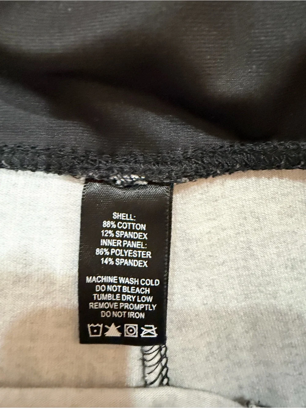 Black & White Crosshatch Capri Leggings